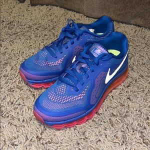 Never Worn Before Nike Airmax